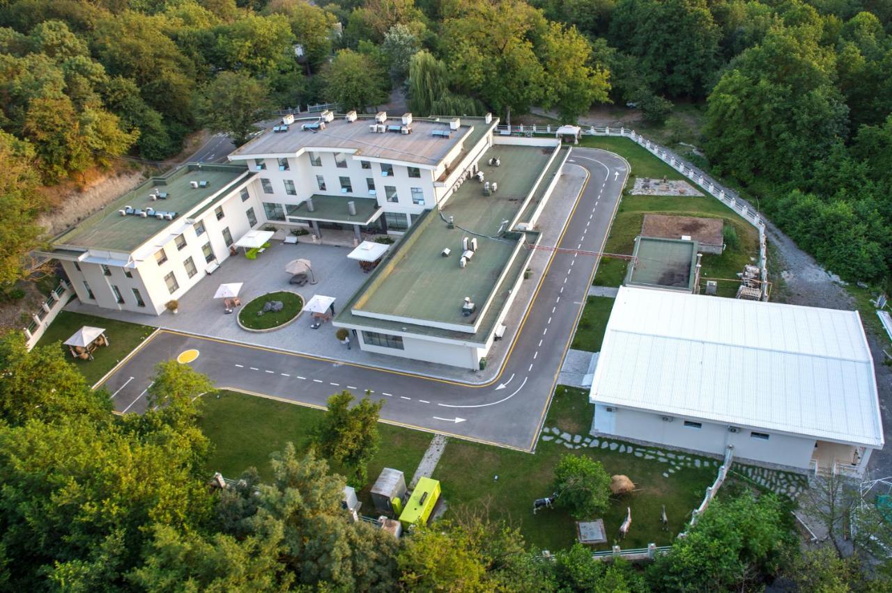 Chukhur Gabala Museum Hotel Exterior photo